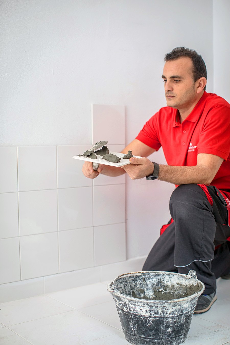 Seguridad en climas cálidos y código de vestimenta de verano para técnicos de limpieza de viviendas seguridad-en-climas-calidos-y-codigo-de-vestimenta-de-verano-para-tecnicos-de-limpieza-de-viviendas